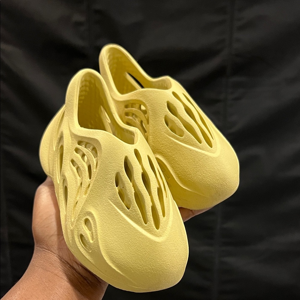 Yeezy Foam Runner